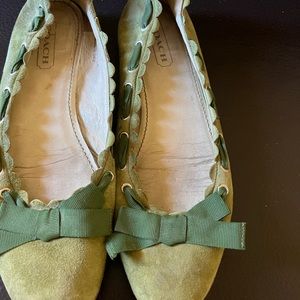 Coach flats